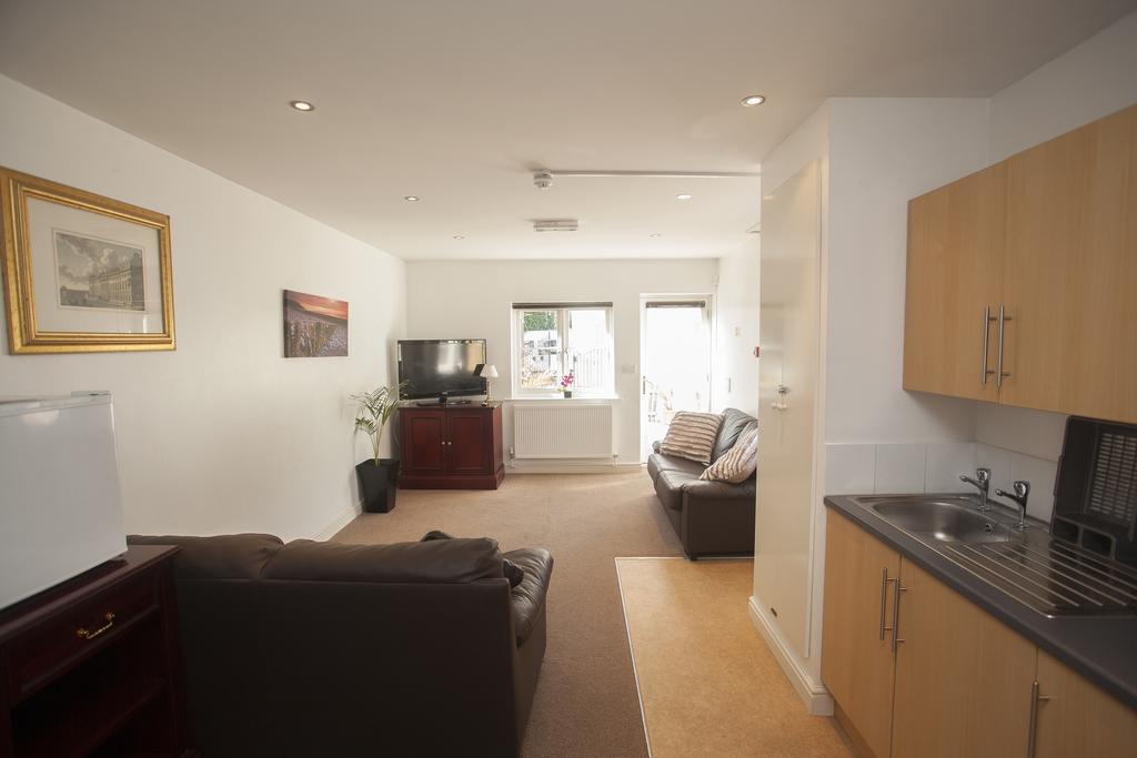 The Five Bells Hotel Deal Room photo